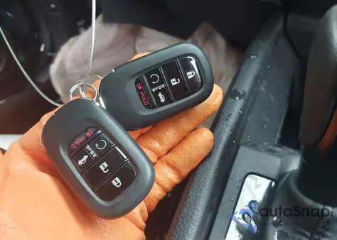 2025 Honda Accord Se z USA, uszkodzony, nr VIN 1HGCY1F43SA071598